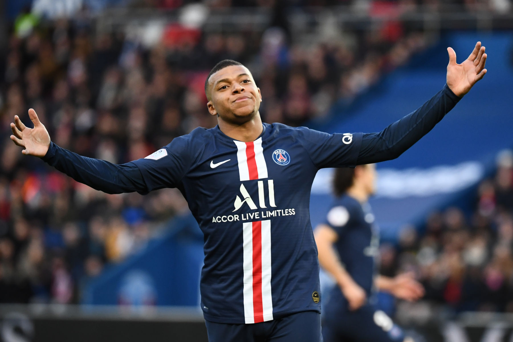 Video Mbappe Nutmegs The Life Out Of Two Dijon Defenders Psg Talk